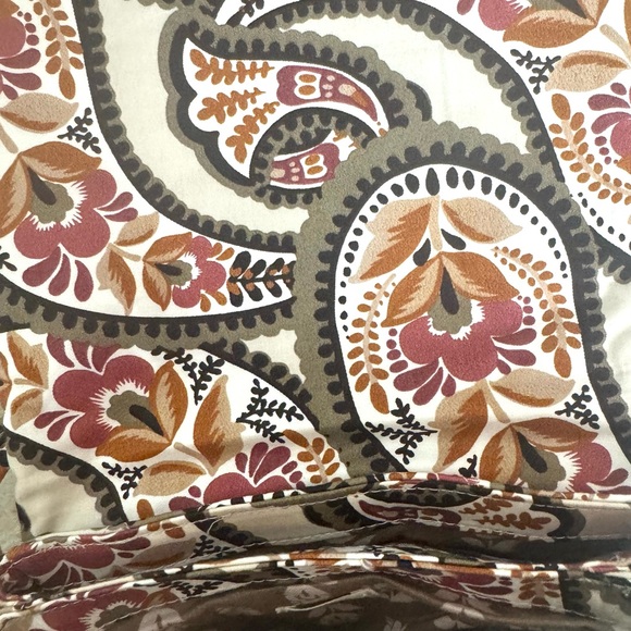 Vera Bradley Baird Hipster - Picture 11 of 13